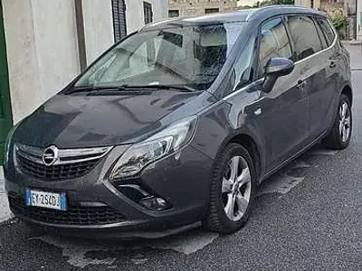 Usata Opel Zafira Tourer Cosmo 150 CV (110 kW) 2015 Monovolume