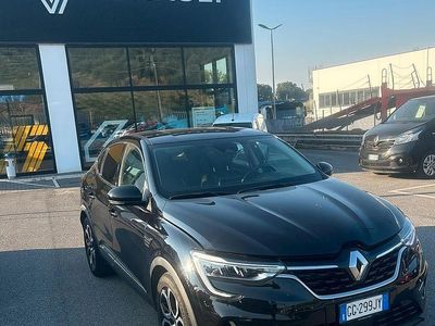 Usata Renault Arkana Intens 145 CV (106 kW) 2021 Nero SUV