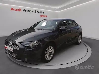 Usata Audi A3 Business 116 CV (85 kW) 2022 Grigio manatthan metalizzato Berlina