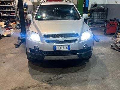 Usata Chevrolet Captiva LA 2007 Grigio SUV