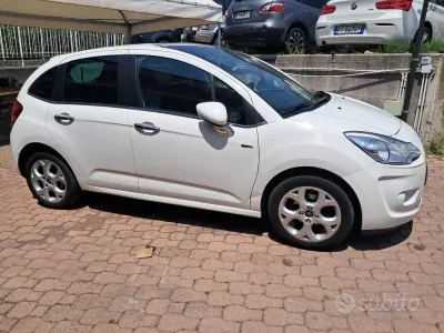 Usata Citroën C3 Exclusive 68 CV (50 kW) 2011 Bianco Berlina