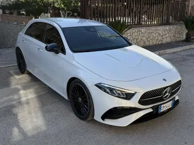 Usata Mercedes A180 AMG Line Premium Plus 116 CV (85 kW) 2023 Bianco Berlina