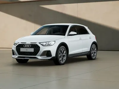 Usata Audi A1 Business 116 CV (85 kW) 2025 Bianco ghiacciaio metallizzato SUV