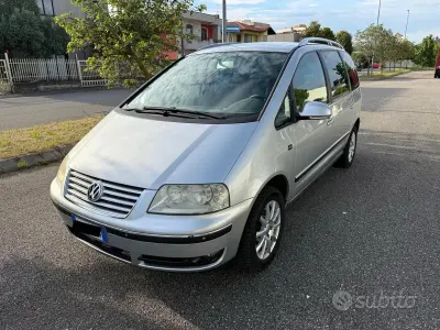 Usata VW Sharan 116 CV (85 kW) 2007 Grigio Monovolume