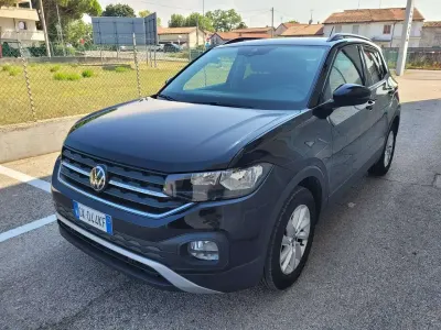 Usata VW T-Cross Style 95 CV (69 kW) 2023 Nero SUV