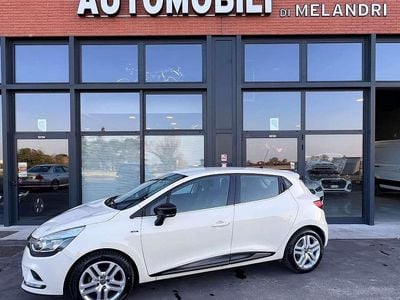 Usata Renault Clio IV 90 CV (66 kW) 2019 Beige Berlina