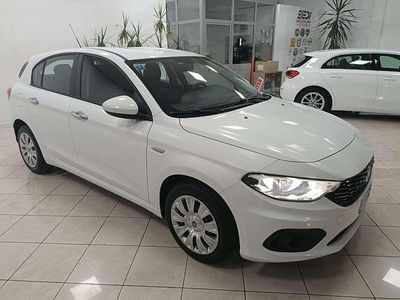 Bianco Usata 2017 Fiat Tipo Easy Berlina | 9500 € (Cara)