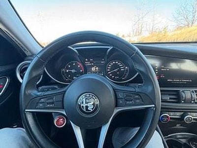 Usata Alfa Romeo Giulia 190 CV (139 kW) 2019 Nero Berlina