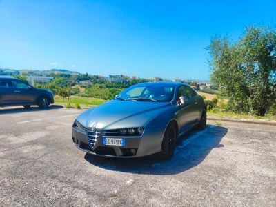 Usata Alfa Romeo Brera 200 CV (147 kW) 2011 Grigio Coupé