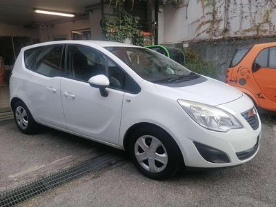 Bianco Usata 2012 Opel Meriva Monovolume | 5500 € (Buon prezzo)