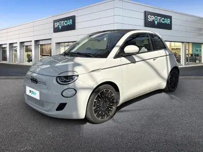 Usata Fiat 500e La Prima 86 kW (118 CV) 2023 Bianco Utilitaria