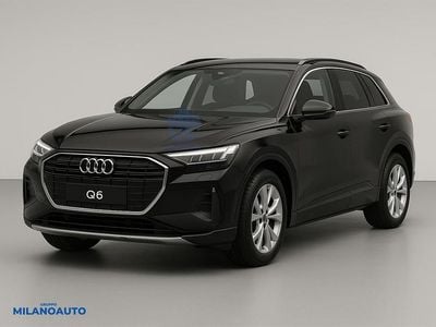 Käytetty Audi Q6 e-tron Ambiente 185 kW (252 HP) 2025 Musta Katumaasturi