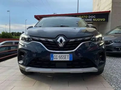 Usata Renault Captur Intens 101 CV (74 kW) 2021 Blu/azzurro SUV