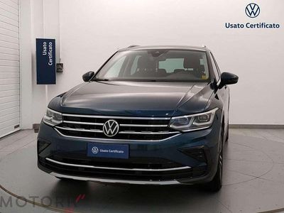 Usata VW Tiguan Elegance 150 CV (110 kW) 2021 Verde SUV