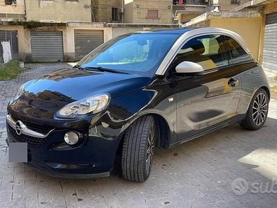 Usata Opel Adam 69 CV (50 kW) 2017 Nero Utilitaria