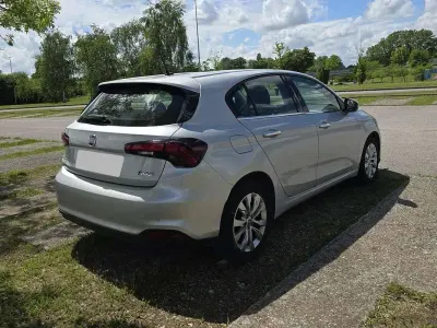 Usata Fiat Tipo S 120 CV (88 kW) 2018 Argento Berlina