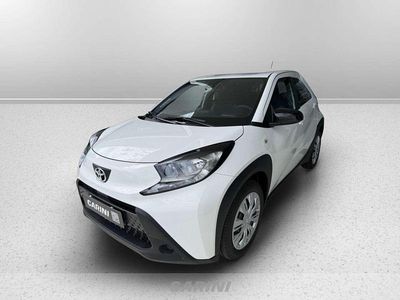 Nuova Toyota Aygo X Active 72 CV (52 kW) 2025 Biancointerni neri SUV
