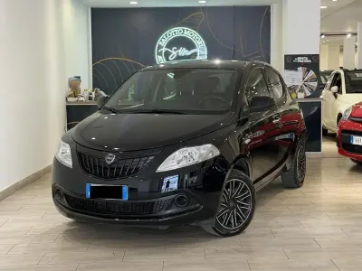 Usata Lancia Ypsilon