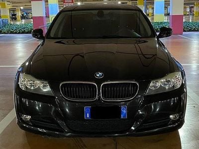 Usata BMW 318 2011 Nero Berlina