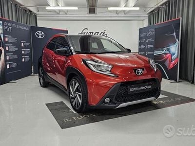 Arancione Usata 2024 Toyota Aygo X Lounge SUV | 15.000 € (Buon prezzo)