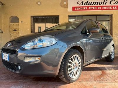 Begagnad Fiat Punto Easy 69 HK (50 kW) 2017 Grå Halvkombi