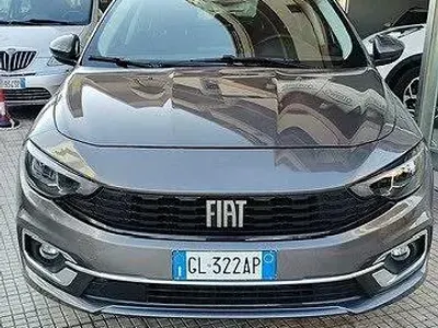 Usata Fiat Tipo S 131 CV (96 kW) 2022 Grigio Station wagon