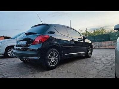 Usata Peugeot 207 88 CV (64 kW) 2006 Nero Berlina