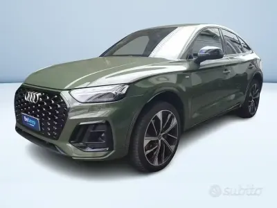 Usata Audi Q5 Sportback S-line plus 204 CV (150 kW) 2021 Verde metallizzato SUV