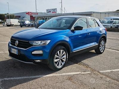 Usata VW T-Roc Style 116 CV (85 kW) 2019 Blu SUV