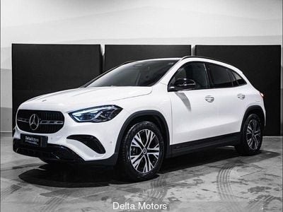 Bianco Nuova 2025 Mercedes GLA200 Advanced Plus SUV | 45.318 € (Buon prezzo)