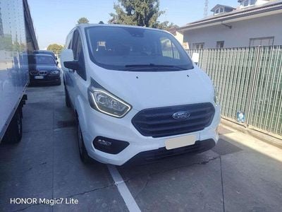 Usata Ford Transit Custom Trend 131 CV (96 kW) 2022 Bianco Station wagon