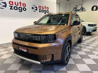 Nuova Fiat Grande Panda La Prima 101 CV (74 kW) 2025 Bronzo luna Utilitaria