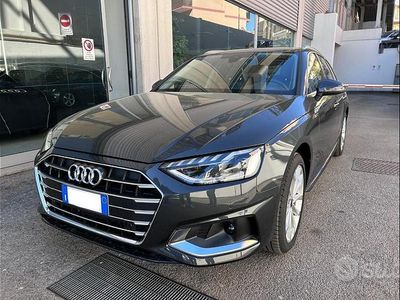 Käytetty Audi A4 Ambiente 2024 Harmaa Farmari
