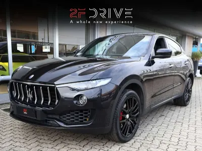 Usata Maserati Levante GranLusso 275 CV (202 kW) 2017 Nero SUV