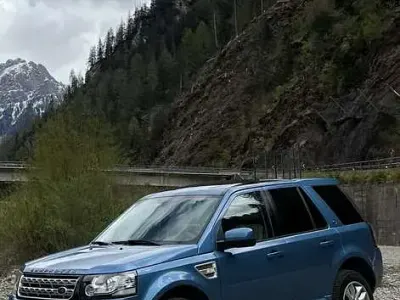Usata Land Rover Freelander 2 HSE 190 CV (139 kW) 2013 Blu/azzurro SUV