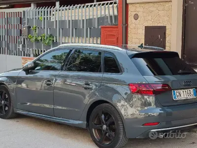 Usata Audi A3 116 CV (85 kW) 2023 Grigio Berlina