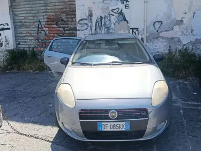 Usata Fiat Grande Punto Active 65 CV (47 kW) 2006 Utilitaria