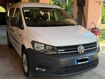 Usata VW Caddy Maxi 122 CV (89 kW) 2016 Bianco Monovolume