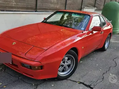 Usata Porsche 944 163 CV (119 kW) 1982 Rosso Coupé