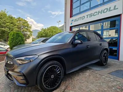 Usata Mercedes GLC300 AMG 269 CV (197 kW) 2024 Designo graphitgrau magno SUV