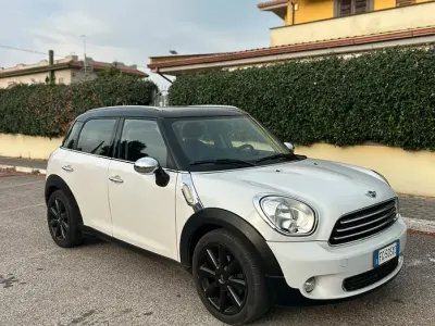 Usata Mini Countryman 122 CV (89 kW) 2011 Bianco SUV