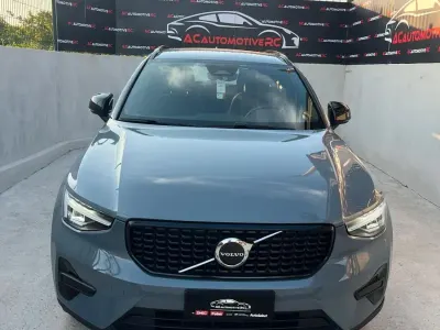 Usata Volvo XC40 Plus 163 CV (119 kW) 2023 Grigio SUV