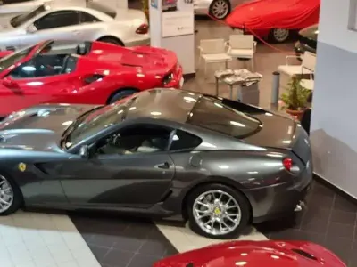 Usata Ferrari 599 620 CV (456 kW) 2007 Grigio Coupé