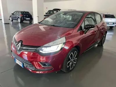 Usata Renault Clio IV 90 CV (66 kW) 2016 Rosso Berlina