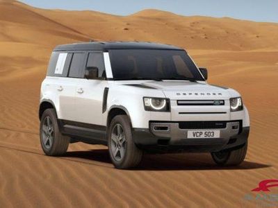 Usata Land Rover Defender SE Dynamic 404 CV (297 kW) 2023 Marrone metallizzato SUV