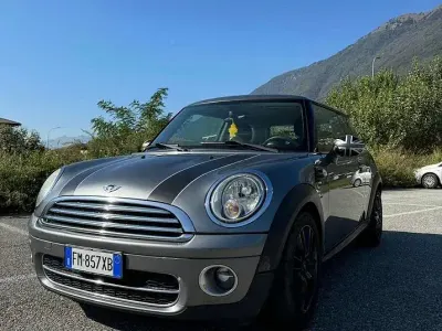 Usata Mini ONE Pepper 95 CV (69 kW) 2009 Grigio Utilitaria
