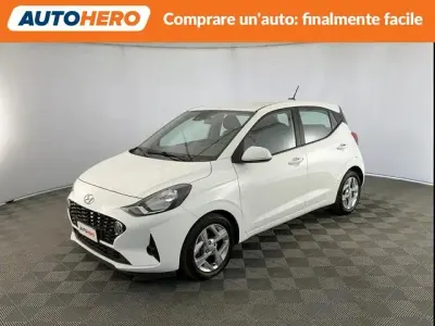 Usata Hyundai i10 67 CV (49 kW) 2022 Bianco Utilitaria