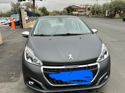 usata Peugeot 208 1.6 e-HDi 92 CV Stop&Start robotizzato 3 porte Allure