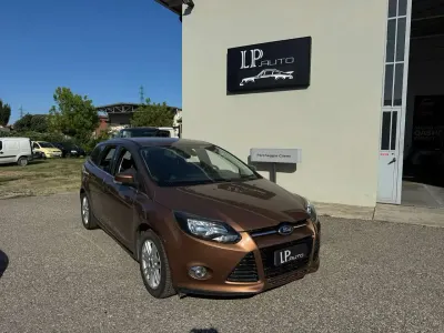 Usata Ford Focus 120 CV (88 kW) 2014 Marrone Station wagon