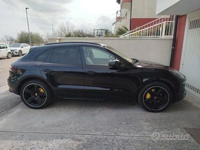 Usata Porsche Macan 258 CV (189 kW) 2015 Nero SUV
